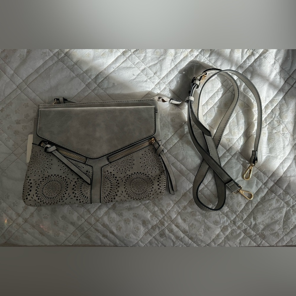 Grey multi pocket crossbody bag - NWT - Picture 15 of 15